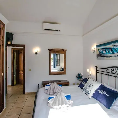 Villa Alegranza - Lh190 By Now Ltd