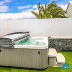 Villa Alegranza - Lh190 By Now Ltd *