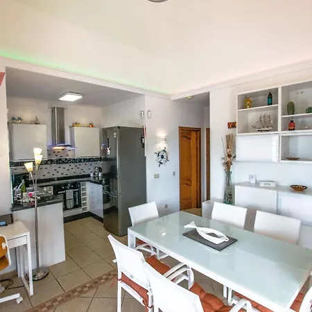 Alegranza - Lh190 By Now Ltd *